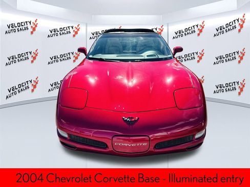 Used 2004 Chevrolet Corvette 2D Coupe w/ Roof Package image 8