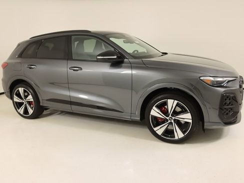 New 2026 Audi SQ5 Premium Plus AWD/4WD image 6