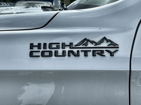 Certified 2022 Chevrolet Tahoe High Country w/ Premium Package 2 image 31