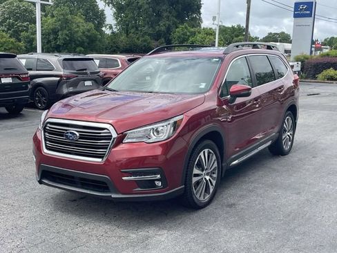 Used 2019 Subaru Ascent Limited w/ Popular Package #2 AWD/4WD image 3