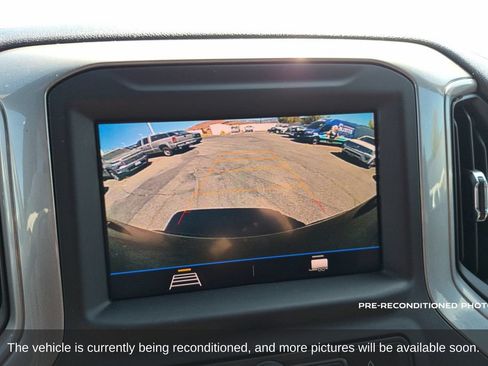 Used 2022 Chevrolet Silverado 1500 Custom RWD image 17
