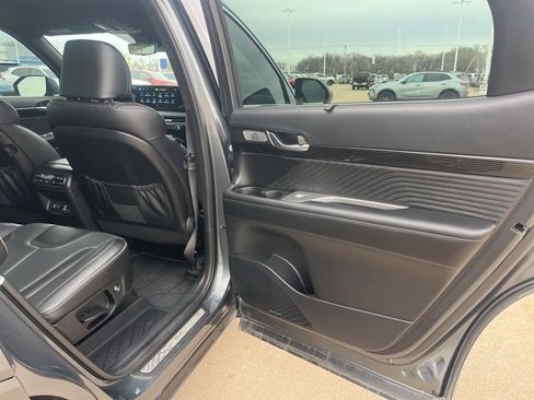 Used 2024 Hyundai Palisade Calligraphy image 46