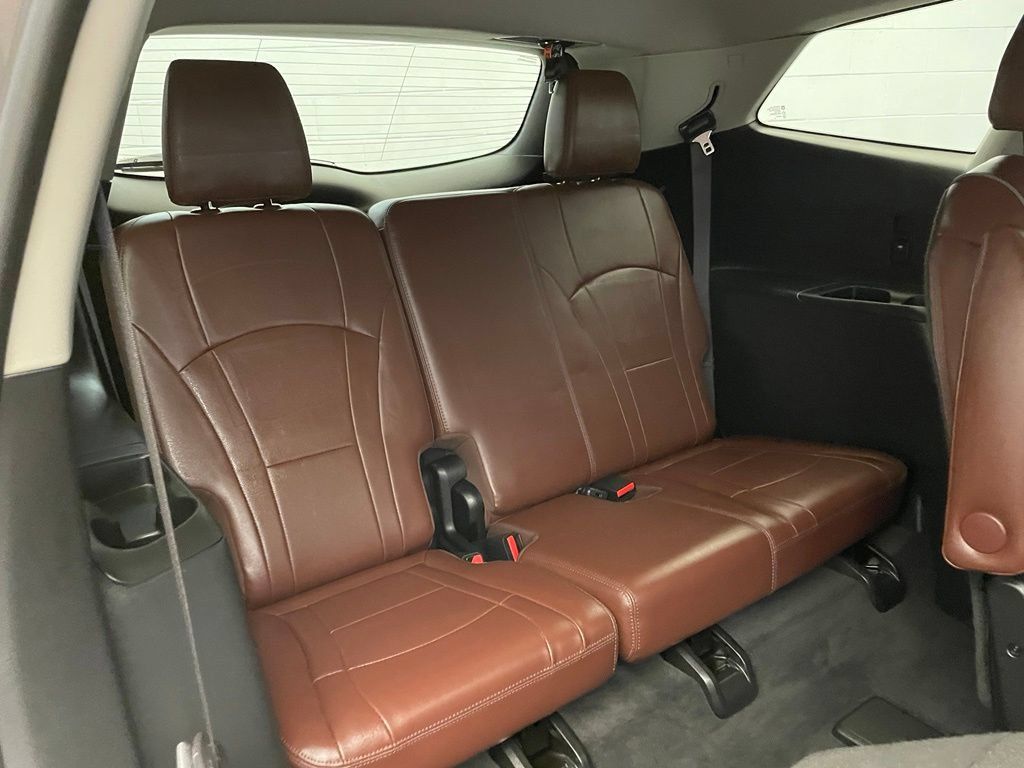 Used 2020 Buick Enclave Avenir w/ Avenir Technology Package FWD image 32