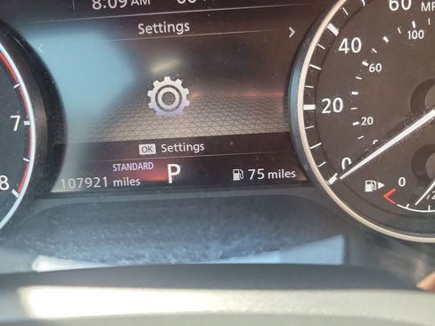 Used 2021 Nissan Rogue SV image 22