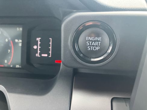 Used 2024 Toyota Tacoma SR5 AWD/4WD image 24