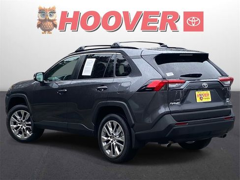 Used 2024 Toyota RAV4 XLE Premium image 5