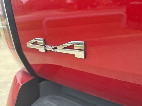 Used 2024 Toyota Tundra Capstone AWD/4WD image 12
