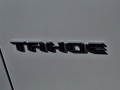 Used 2024 Chevrolet Tahoe Premier image 35