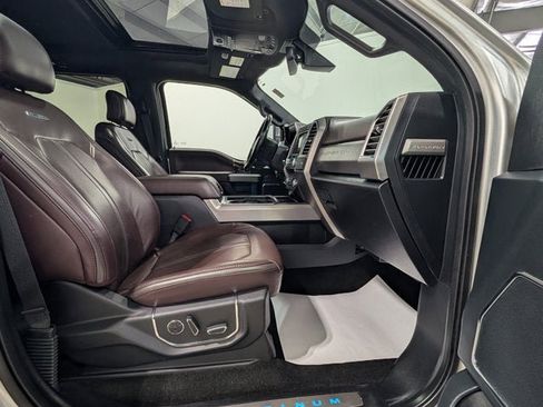 Used 2017 Ford F350 Platinum w/ Platinum Ultimate Package image 20
