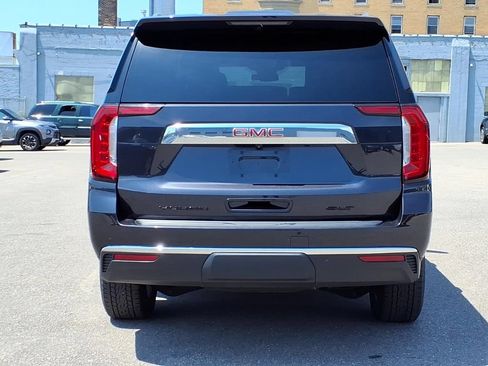 Used 2023 GMC Yukon XL SLT w/ SLT Premium Package AWD/4WD image 25
