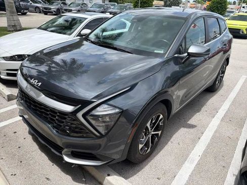 Used 2023 Kia Sportage EX FWD image 1