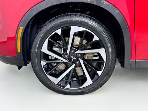 Used 2024 Mitsubishi Outlander SE FWD image 32