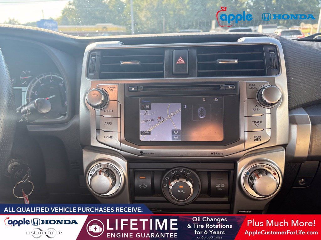 Used 2014 Toyota 4Runner SR5 AWD/4WD image 8