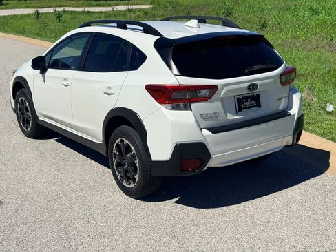 Used 2021 Subaru Crosstrek 2.0i Premium AWD/4WD image 17