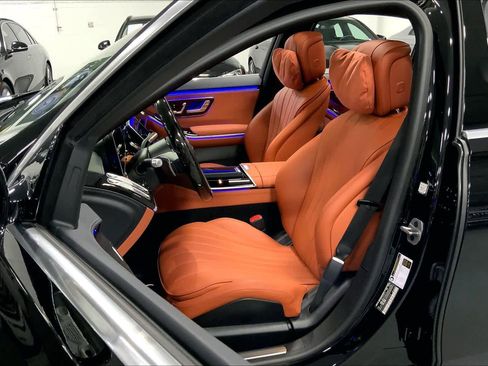Used 2025 Mercedes-Benz S 500 S 500 image 7