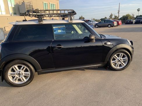 Used 2012 MINI Cooper S FWD image 9