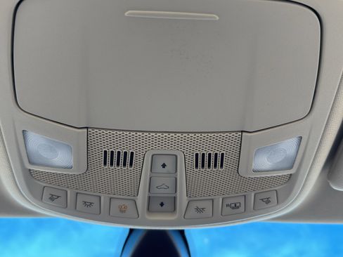 Used 2019 Lincoln MKZ Reserve image 37