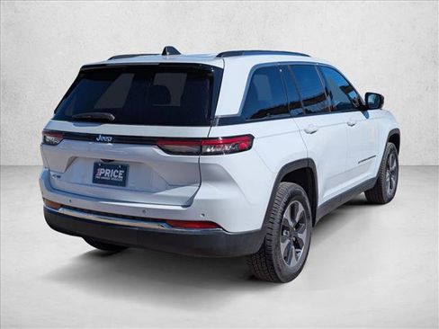 Used 2022 Jeep Grand Cherokee Limited 4xe image 5