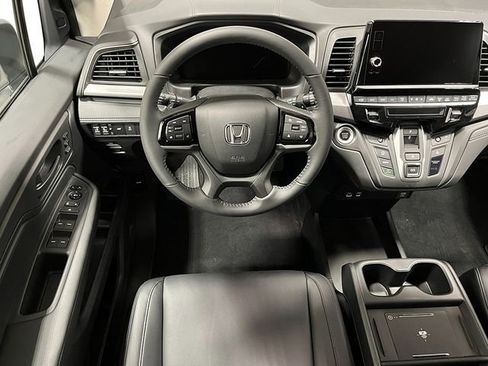 New 2026 Honda Odyssey EX-L image 13