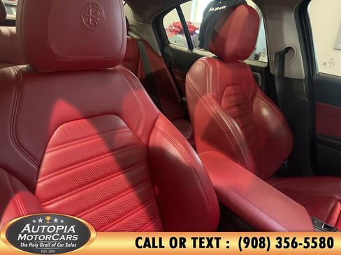 Used 2018 Alfa Romeo Giulia Ti Sport w/ Quick Order Package 22S Sport image 13