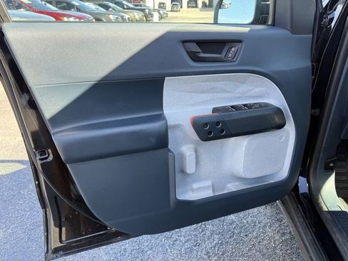 Used 2022 Ford Maverick XLT w/ Equipment Group 300A Standard image 11