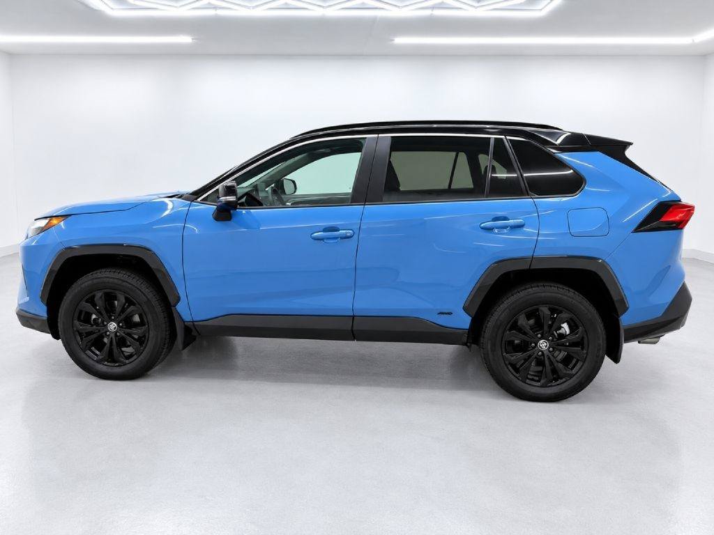 Used 2024 Toyota RAV4 XSE w/ Advanced Technology Package AWD/4WD image 6