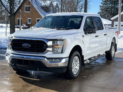Used 2023 Ford F150 XLT w/ Trailer Tow Package image 39