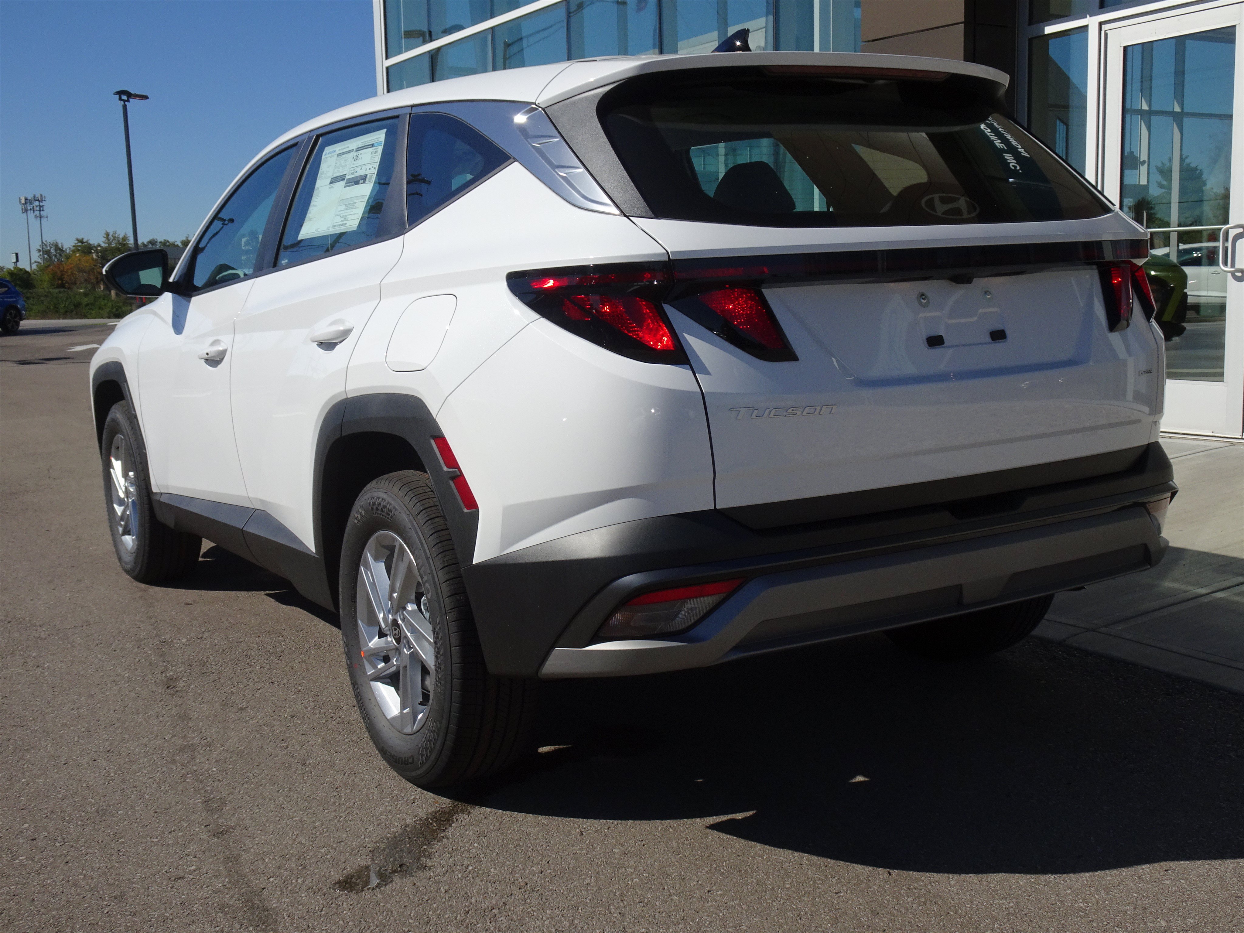 New 2026 Hyundai Tucson SE AWD/4WD image 3