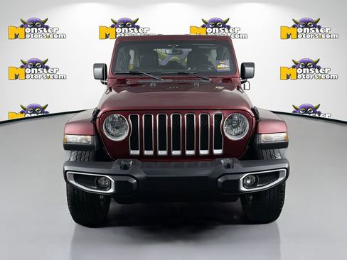 Used 2021 Jeep Wrangler Unlimited Sahara w/ Uconnect 4C Nav & Sound Group image 2
