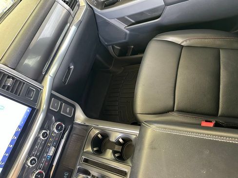 Used 2022 Ford F150 Lariat AWD/4WD image 24
