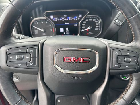 Used 2021 GMC Sierra 1500 AT4 w/ AT4 Value Package AWD/4WD image 18