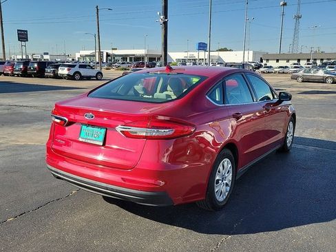 Used 2020 Ford Fusion S image 3