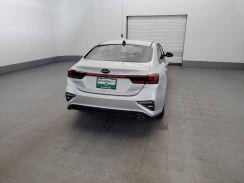Used 2021 Kia Forte LXS FWD image 7
