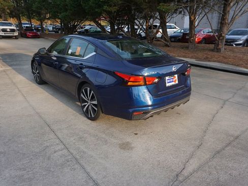 Used 2022 Nissan Altima 2.5 SR image 18