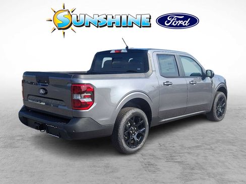 New 2025 Ford Maverick Lariat w/ Black Appearance Package image 6