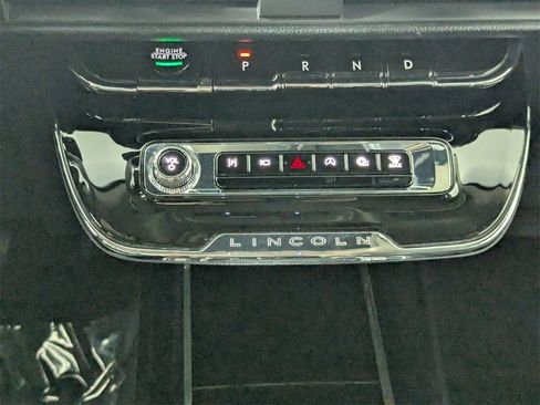 Used 2023 Lincoln Corsair Standard image 19