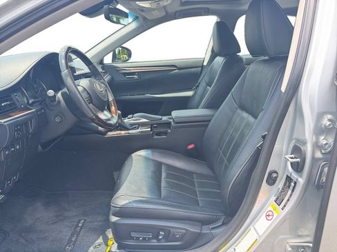 Used 2017 Lexus ES 350 FWD image 9