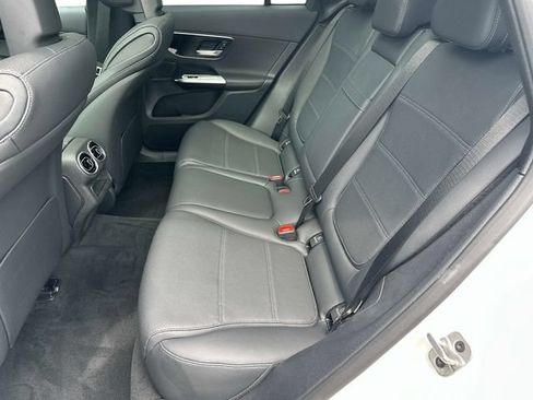 Certified 2026 Mercedes-Benz GLC 300 4MATIC image 11