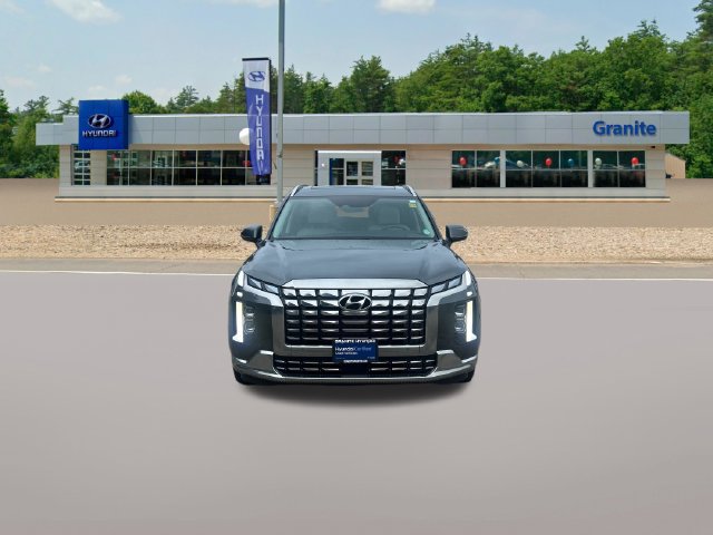 Certified 2024 Hyundai Palisade Calligraphy AWD/4WD image 3