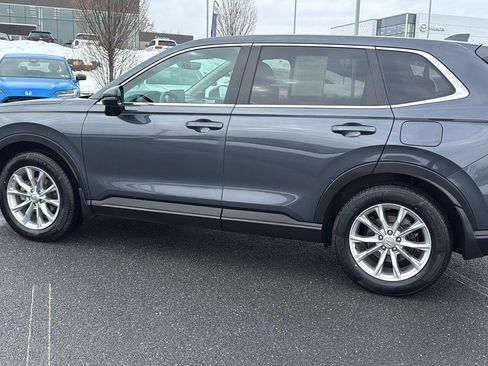 Used 2023 Honda CR-V EX-L image 10