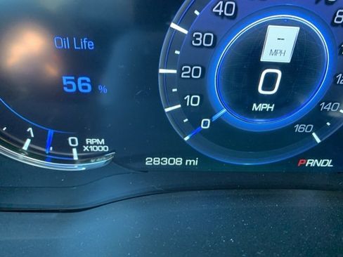 Used 2018 Cadillac Escalade Premium Luxury image 16