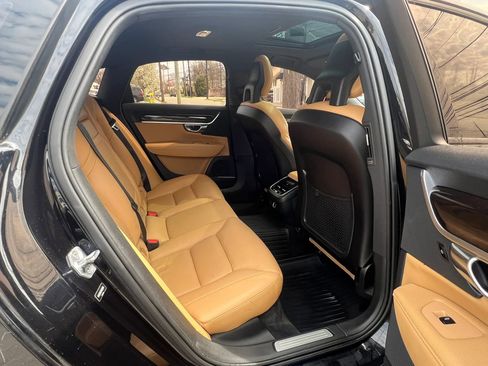 Used 2017 Volvo S90 T6 Momentum w/ Vision Package image 29