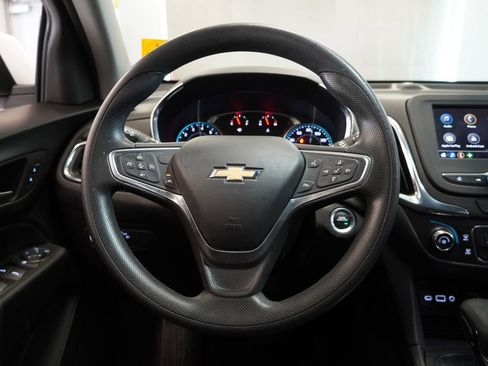 Used 2023 Chevrolet Equinox LT FWD image 18