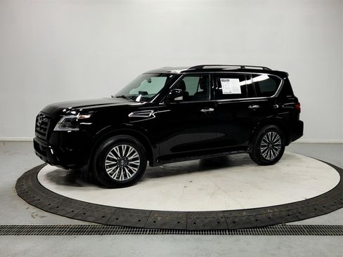 Used 2023 Nissan Armada SL w/ Midnight Edition Package image 3