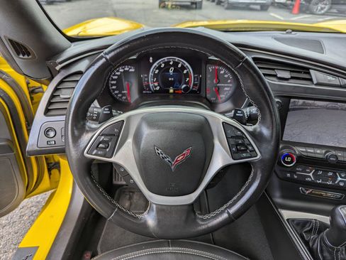 Used 2015 Chevrolet Corvette Stingray Convertible w/ 2LT Preferred Equipment Group RWD image 15