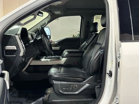 Used 2017 Ford F350 Lariat w/ Lariat Ultimate Package AWD/4WD image 13