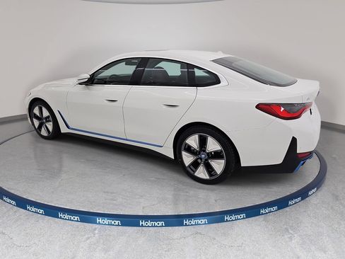 Used 2023 BMW i4 eDrive35 RWD image 11