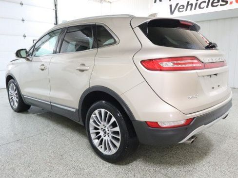 Used 2017 Lincoln MKC Reserve w/ Lincoln MKC Climate Package AWD/4WD image 3