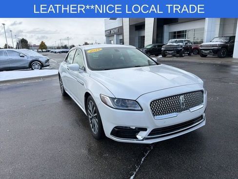 Used 2018 Lincoln Continental Select image 3