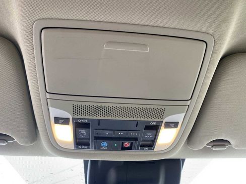 Used 2016 Acura MDX FWD w/ Technology Package image 24